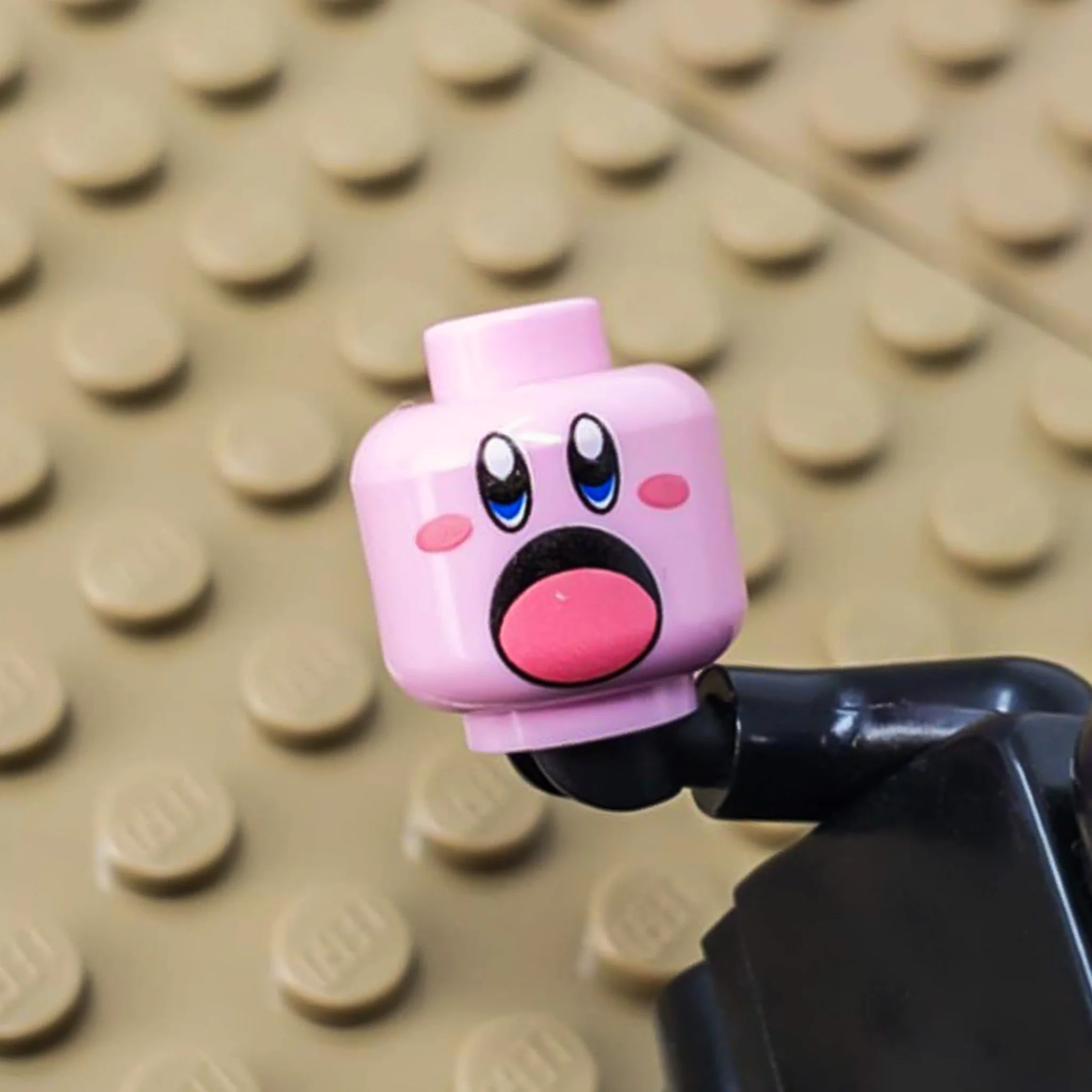 Pink Eater (Custom Pad Printed LEGO bricks) - Image 3